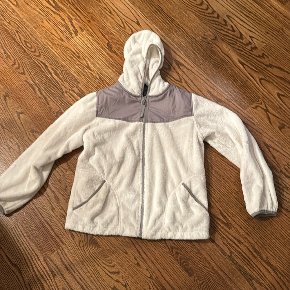 The North Face girls XL size 18 white soft hooded fleece great condition!